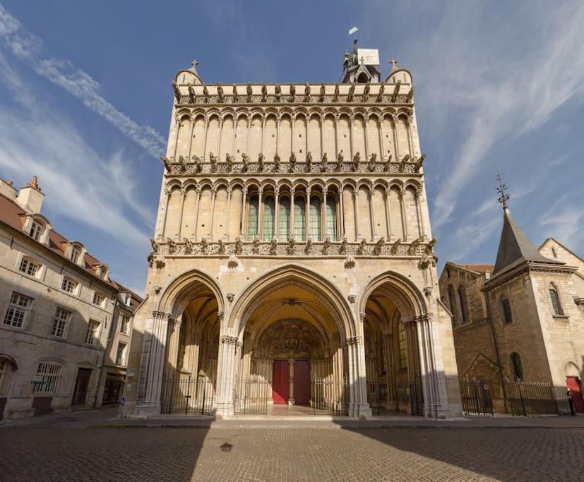 Trop Chouette Centre Dijon Daire Dış mekan fotoğraf
